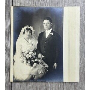 Vintage Photo Portrait Of Bride And Groom Wedding Marriage 5.5”x6”